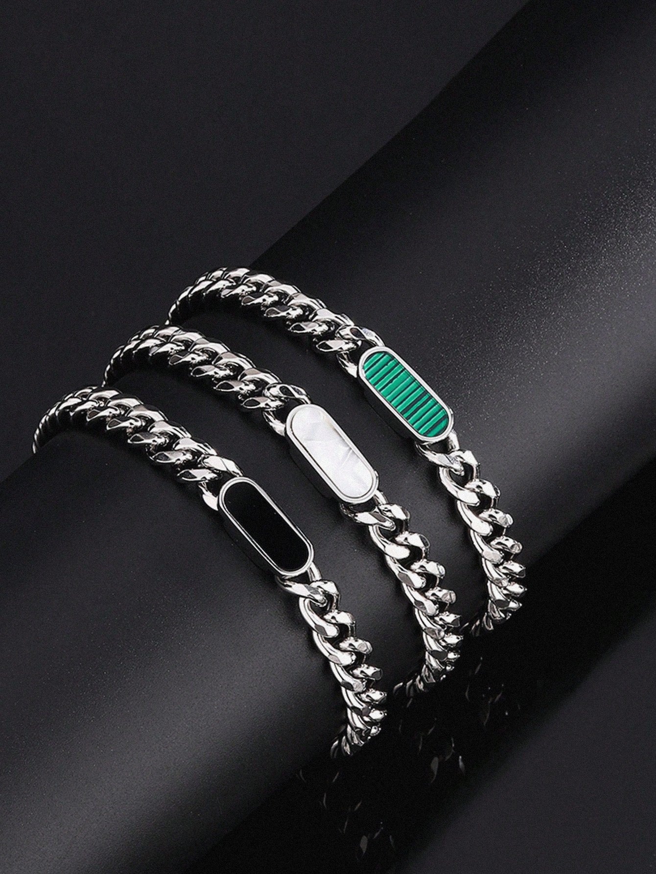 PUNK ACRYLIC BRACELET đŞ