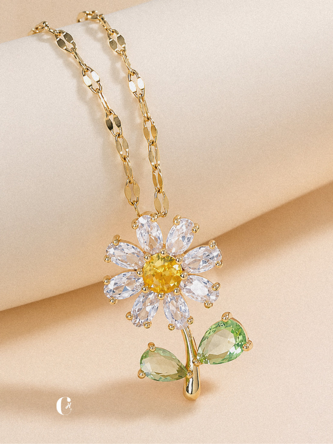 Women necklace وردة الأقحوان 🌼🌿