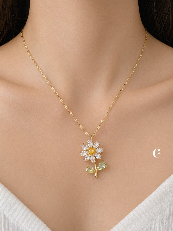 Women necklace وردة الأقحوان 🌼🌿