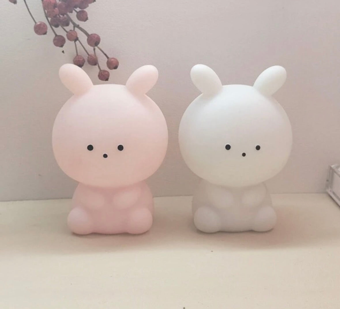 Cute Rabbit 🐇 Shaped Warm Light LED Lamp 💡 🤍🩷