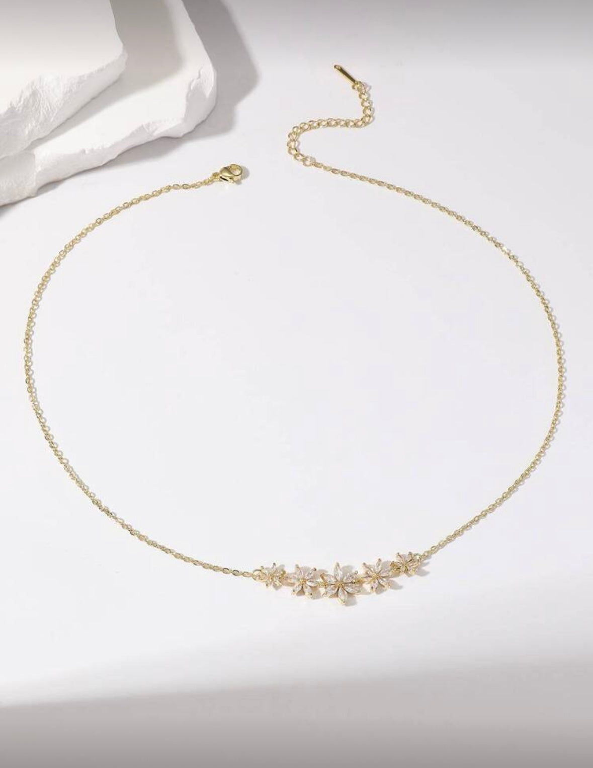 Women necklace *5 Inlaid Flowers Necklace 💐