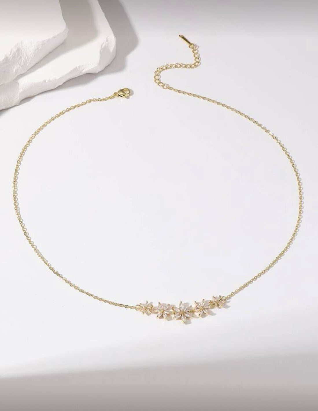 Women necklace *5 Inlaid Flowers Necklace 💐