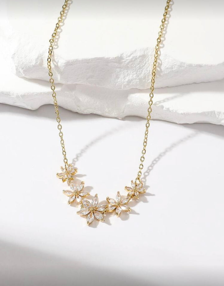 Women necklace *5 Inlaid Flowers Necklace 💐