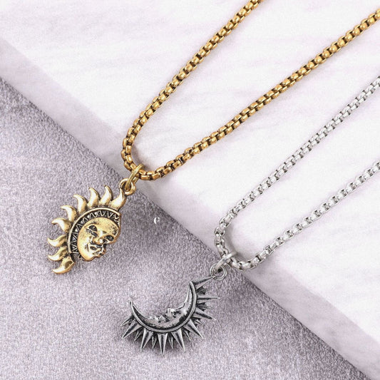 1/2 Sun&moon Matching necklaces sun 🌞 🌙