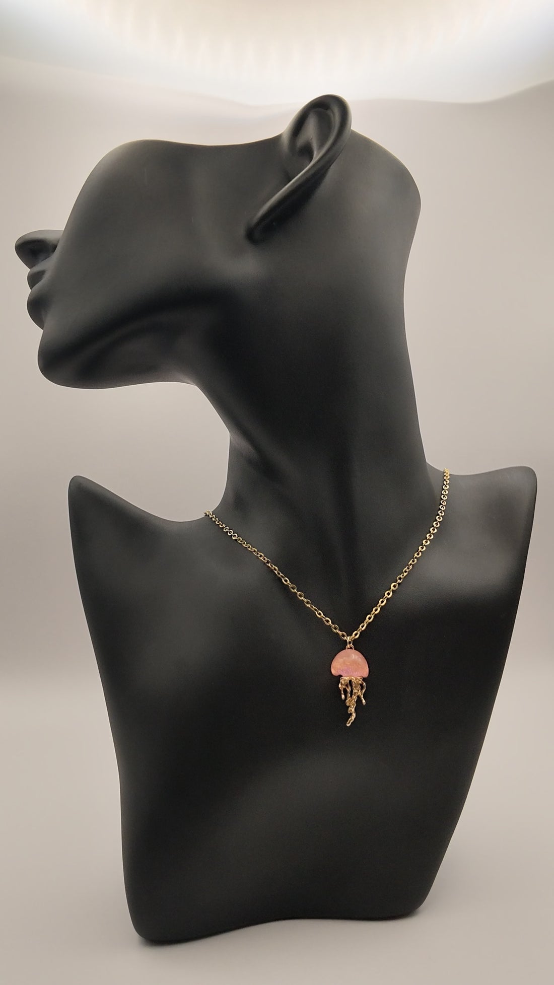 Women necklaces 🌸🧞‍♀️